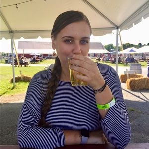 Meet your Posher, Ashley